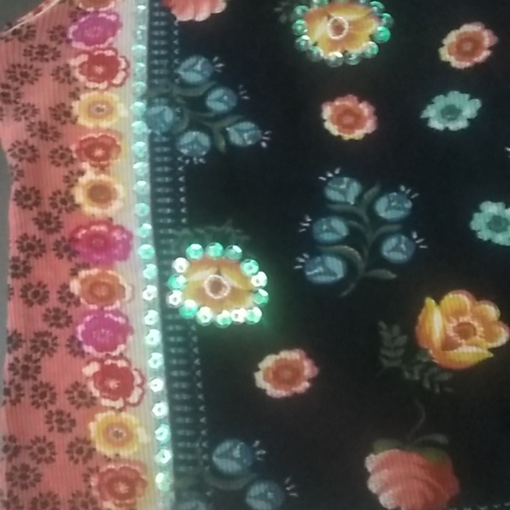 Tank Top Bundle - Picture 3 of 8